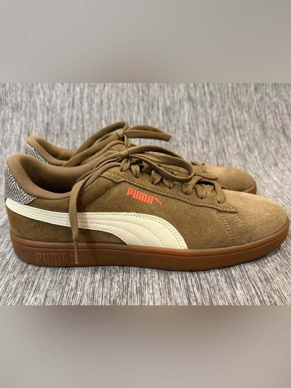 Puma Smash 3.0 Brown Suede Sneakers with Herringbone Detail
